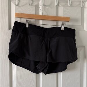 Lululemon Black Speed Up Low-Rise Lined Shorts 2.5”